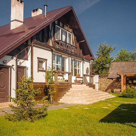 Usadba Belovezhskoye Pomestye Hotel Kamenyuky Bagian luar foto