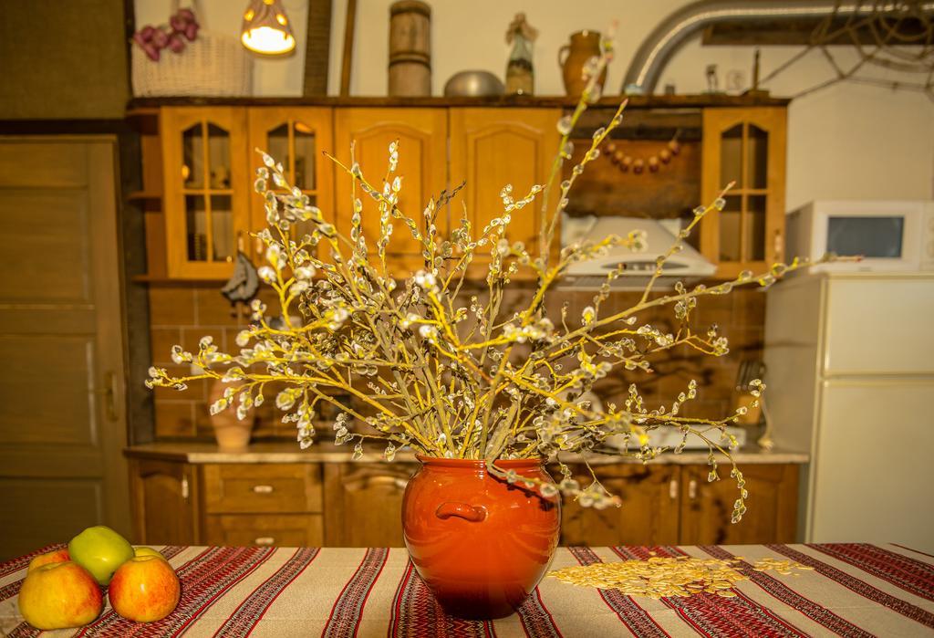 Usadba Belovezhskoye Pomestye Hotel Kamenyuky Bagian luar foto